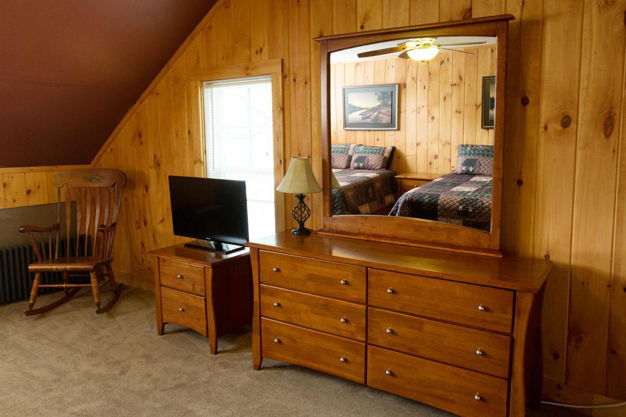 Shore Meadows Lodge Llc Lake George Room photo