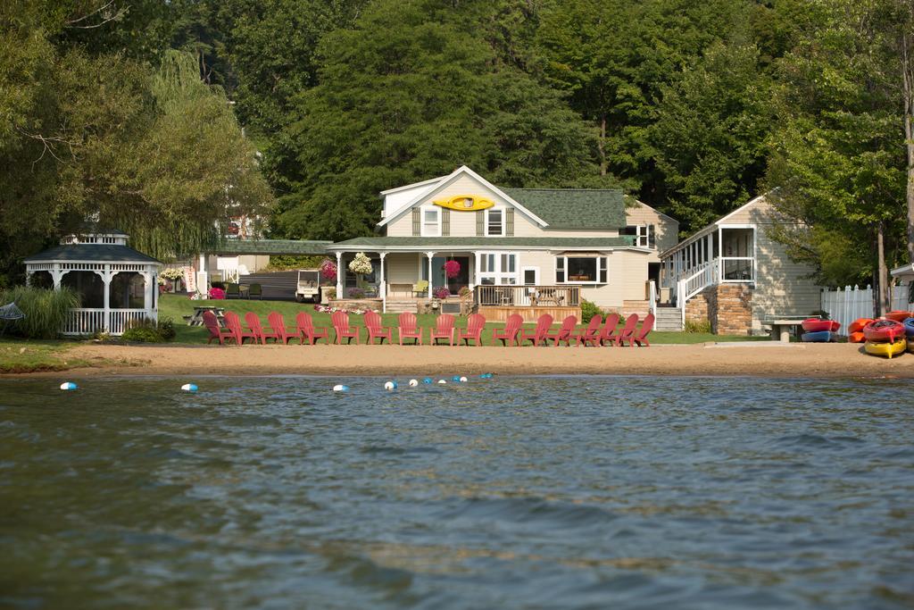 Shore Meadows Lodge Llc Lake George Exterior photo
